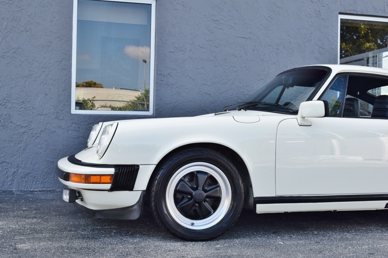 1981 Porsche 911 SC Rare Chiffon White Blue Leather -Matching Numbers – Certificate of Authenticity