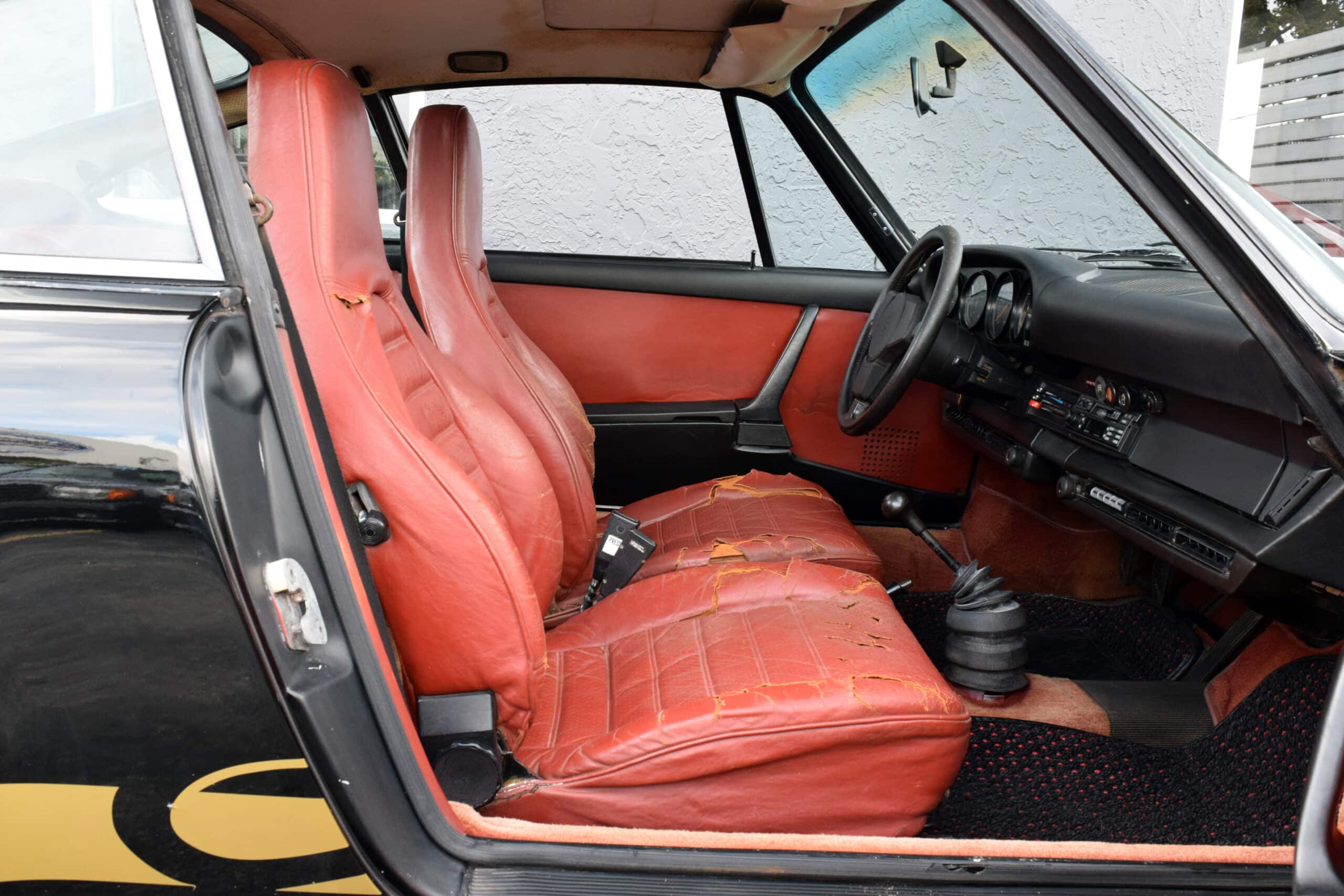 1974 911 Sunroof Carrera US, one of just 518 made, Barn Find, Original interior, Carrera Ducktail, original Manuals and Tools