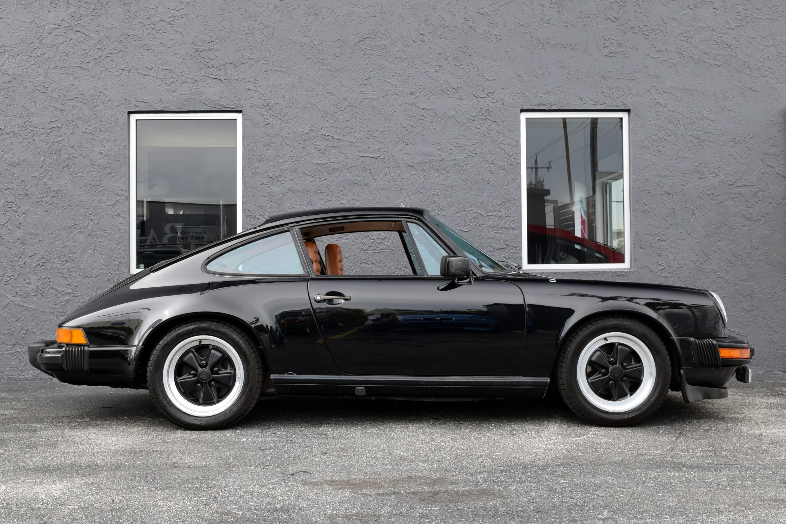1983 Porsche 911 911 SC One owner for most of its life, Black California Customs Plates, CA Smog valid