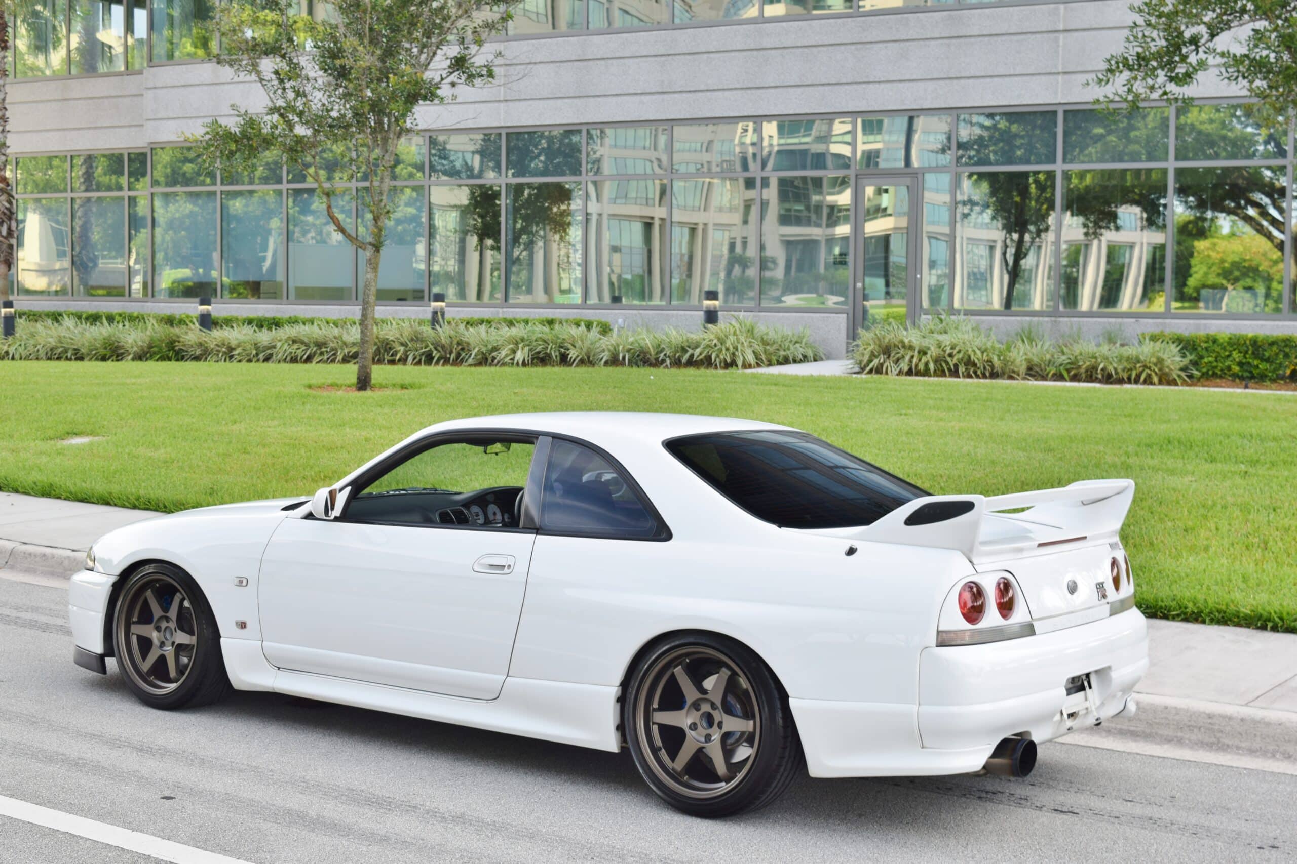 1995 Nissan GT-R R33 Skyline Only 66K Miles-Nicely Modified High Quality Parts -HKS Coilovers- Full Bolt On