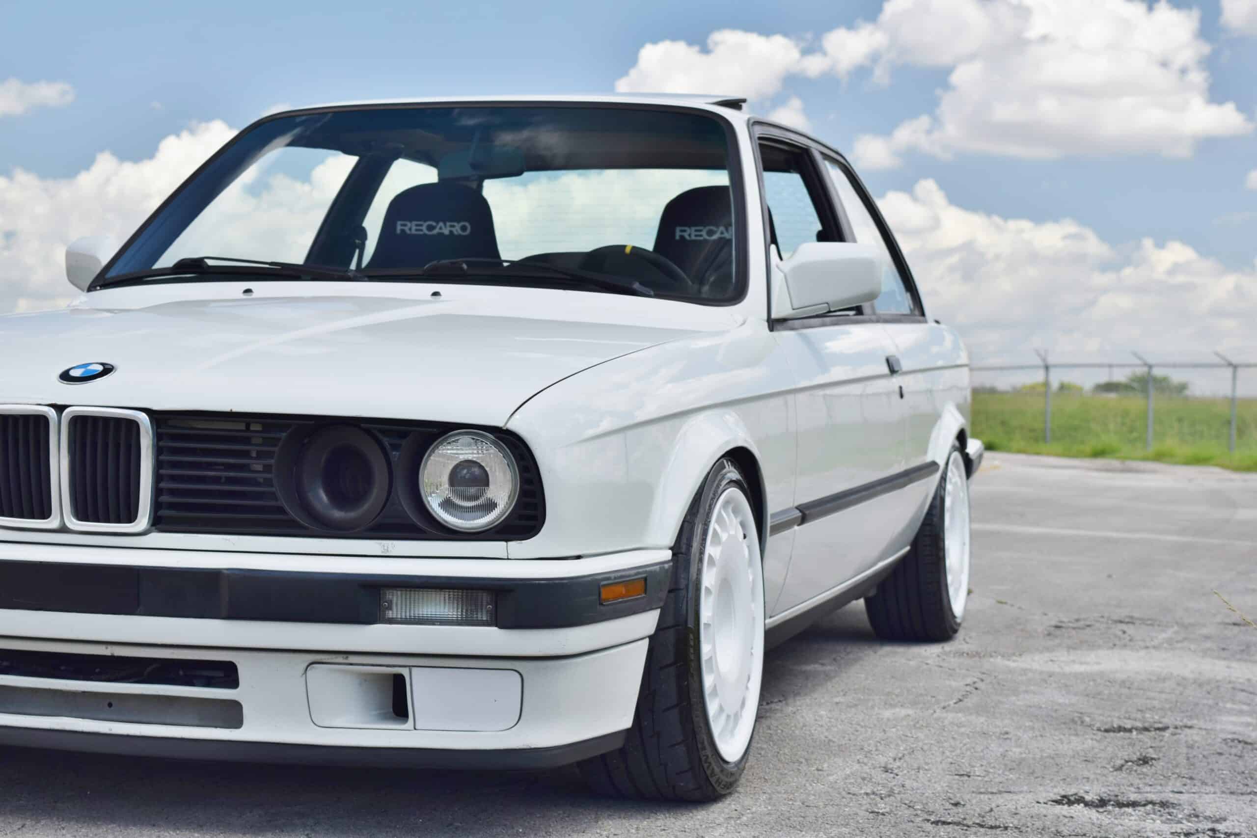 1991 BMW 3-Series E30 318IS -S50 Swap- Recaro Seats – 5 Speed Manual – Well Sorted – Excellent Driver