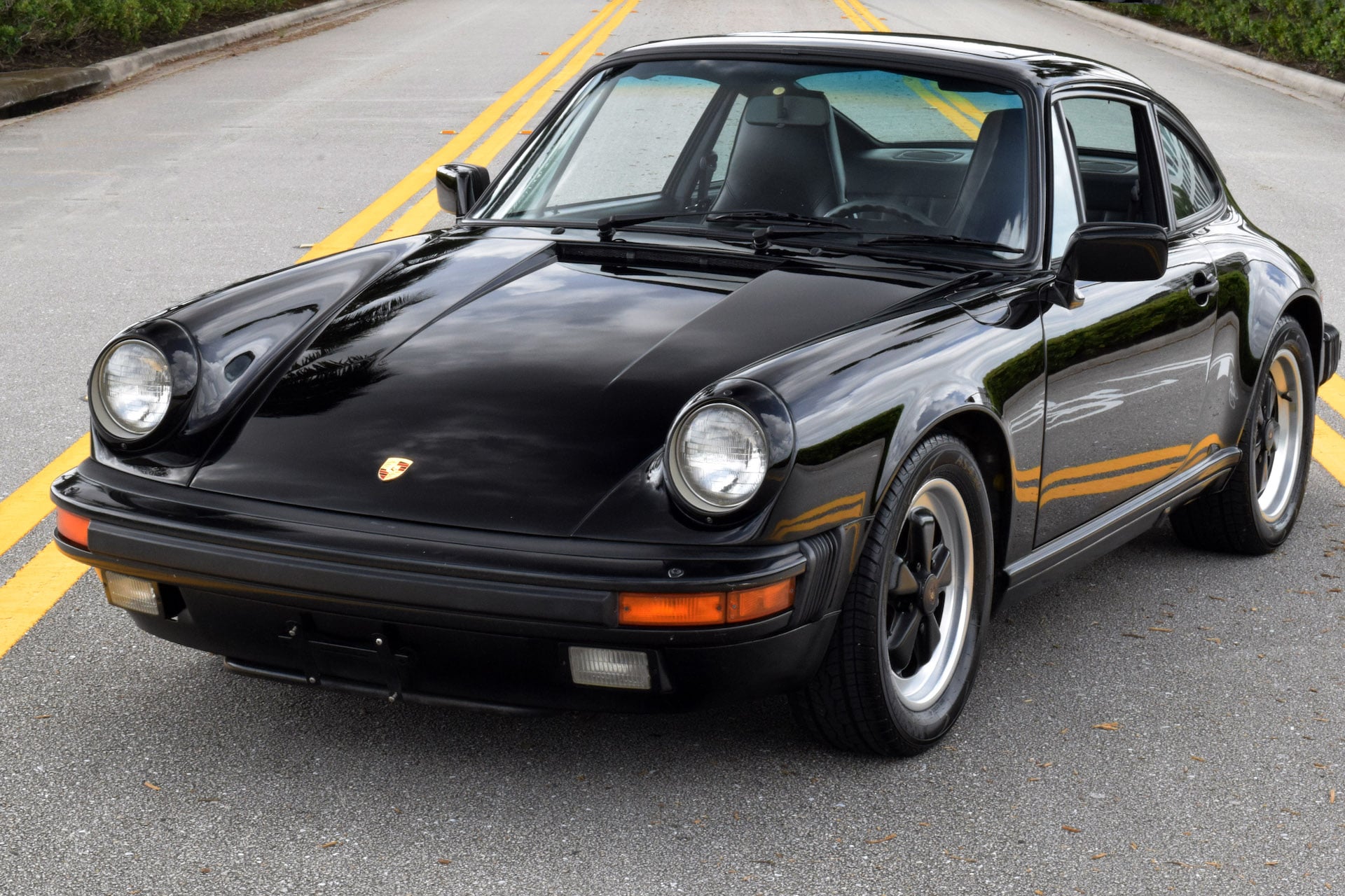1986 911 Carrera, same owner for almost 20 years, amazing condition