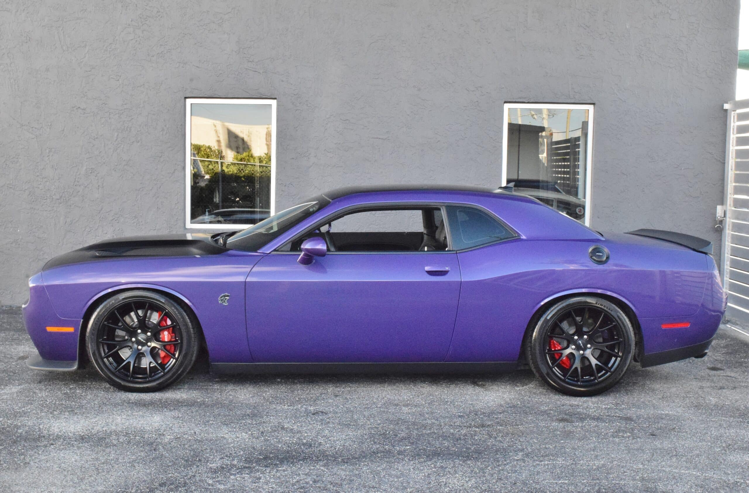 2016 Dodge Challenger SRT HELLCAT Supercharged HEMI ONLY 14K MILES! Plum Crazy Pearl- Corsa Exhaust – FULLY LOADED -HEMI 26R Package