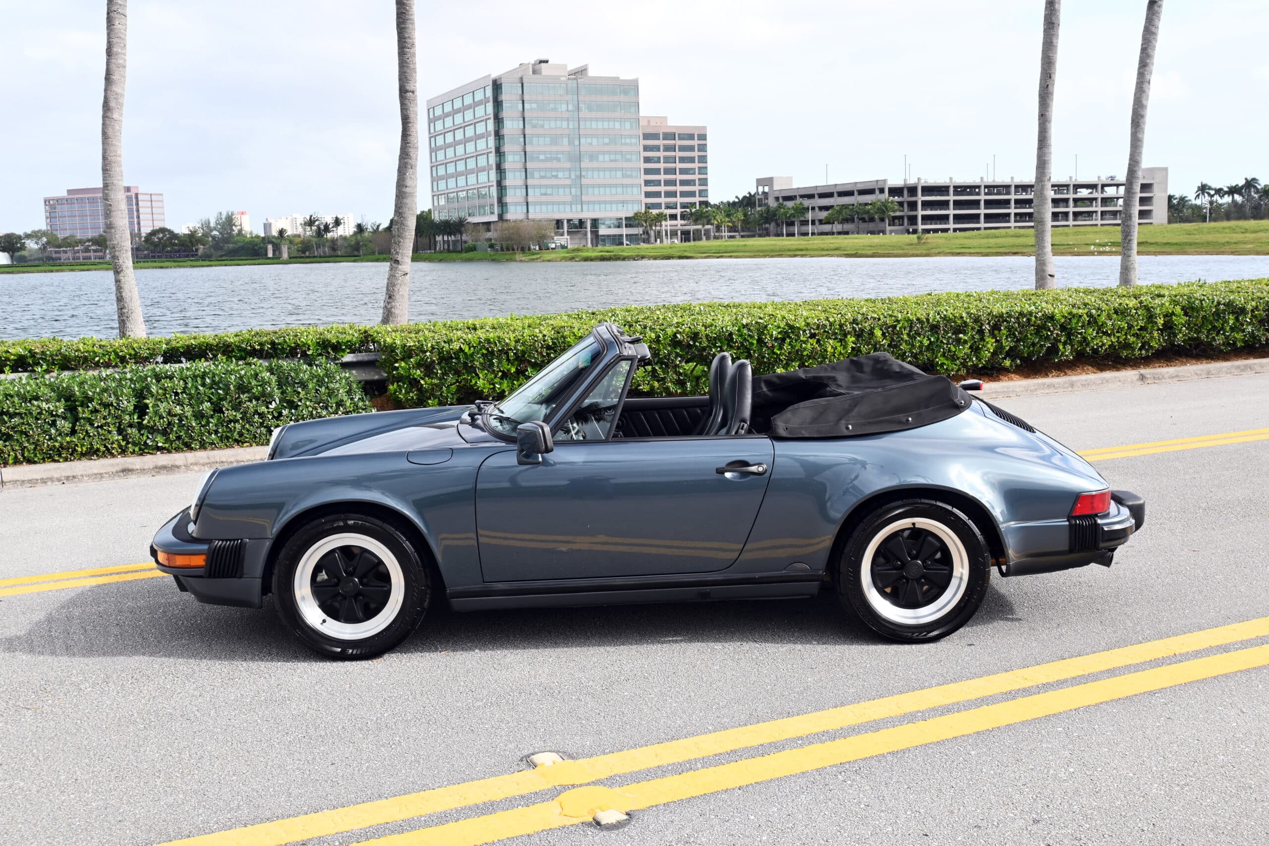 1987 Porsche 911 Carrera, G50 transmission!, documented miles with service  records and service manual, outstanding condition, books, tools - RMCMiami