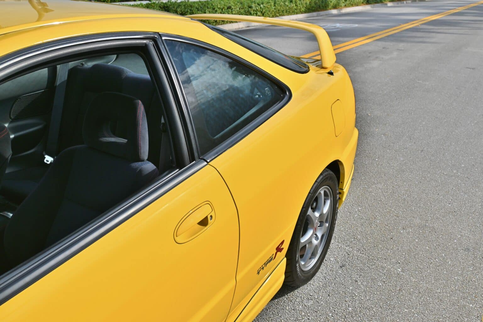 2001-acura-integra-type-r-rare-phoenix-yellow-original-paint-100