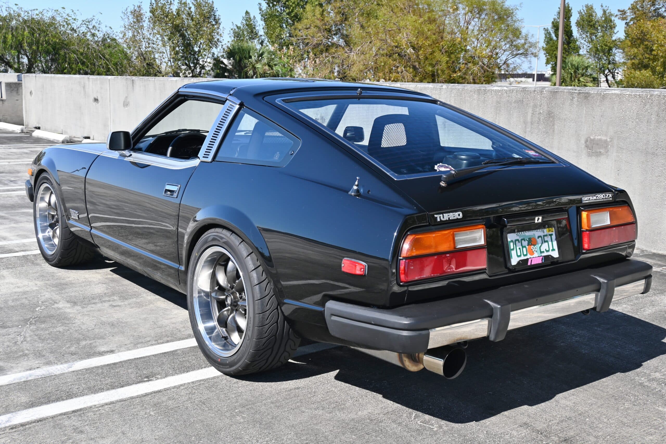 1981 Datsun Z-Series 280ZX Turbo 1 of 3 in this color combo- 52k Miles – Recaro Seats – T Tops – Service Records