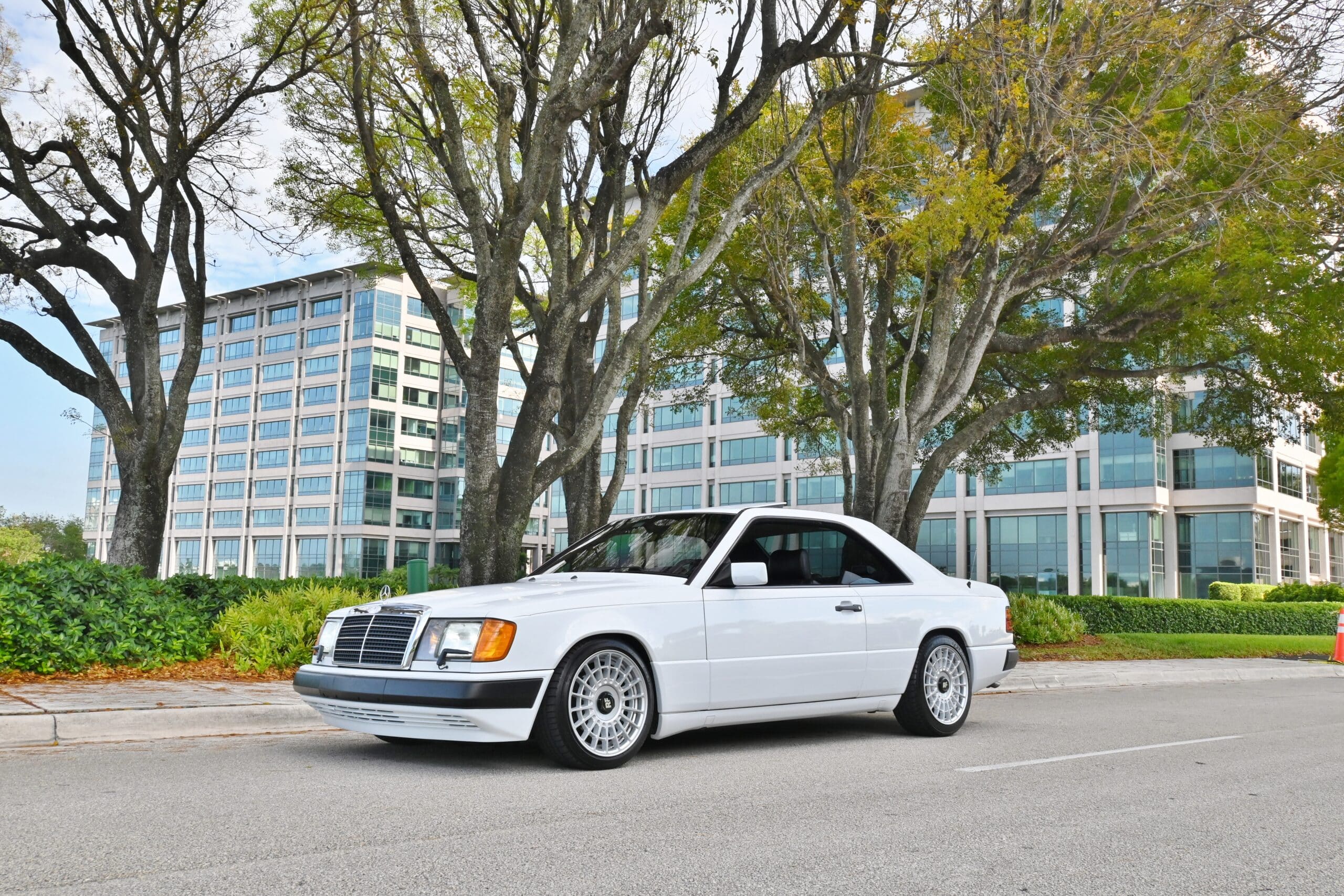 1989 Mercedes-Benz W124 300CE Cleanest 300CE in existence! $40,000 Restoration With Reciepts – Only 63k Miles
