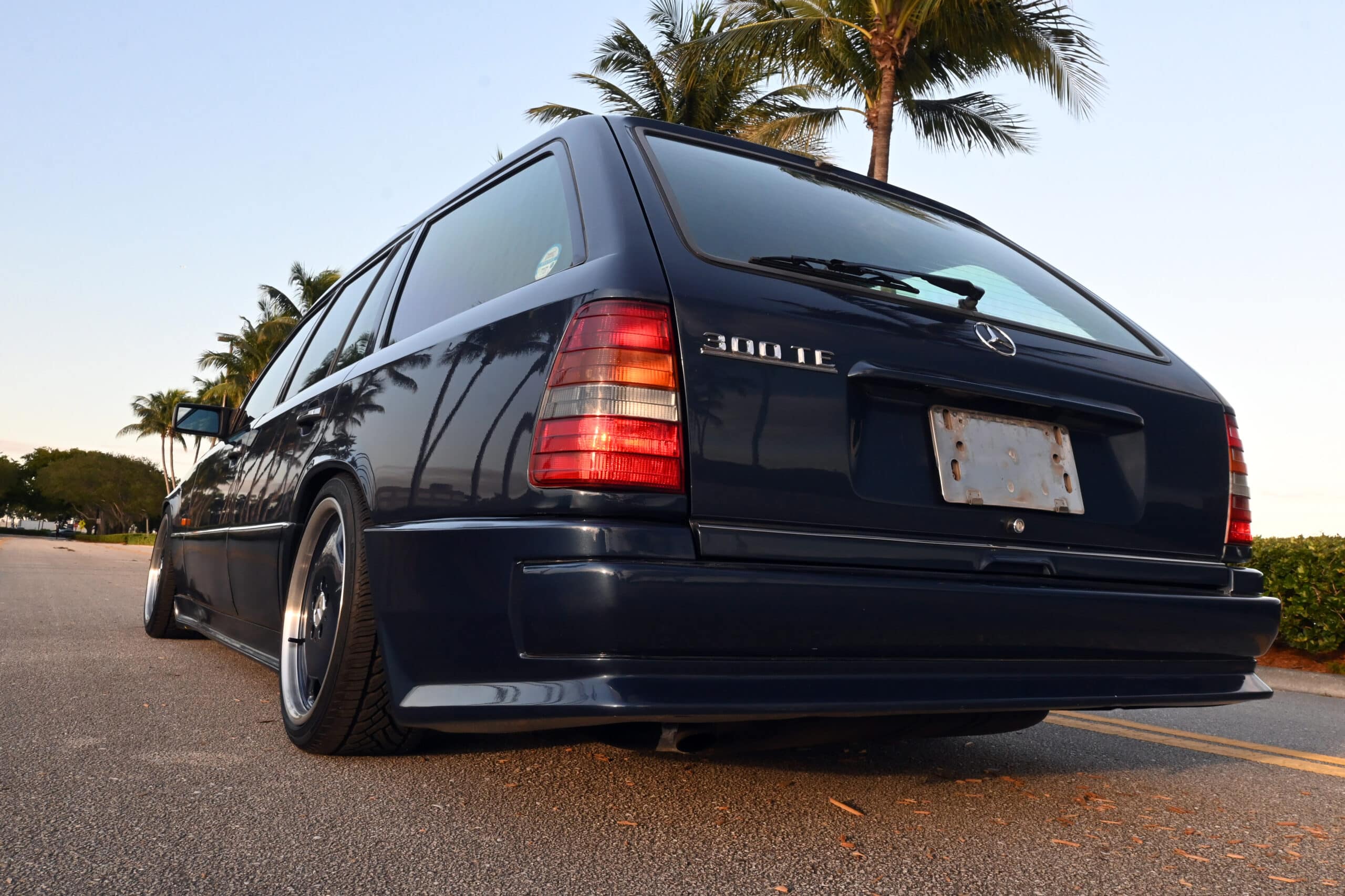 1991 Mercedes 300TE, Rare Nautical Blue, AMG wheels, Body with AMG styling, fresh Coilover suspension, slick top, rust free