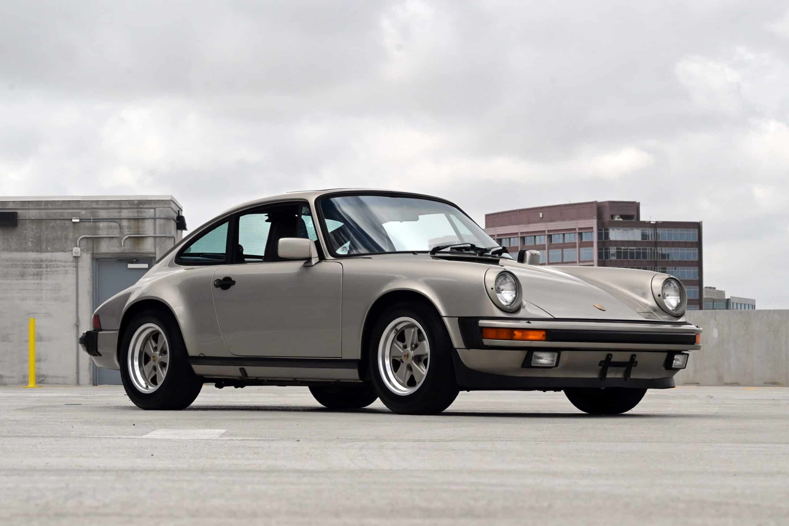 1986 911 Carrera Coupe / Rare White Gold Metallic / Freshly serviced / Accident and Rust Free