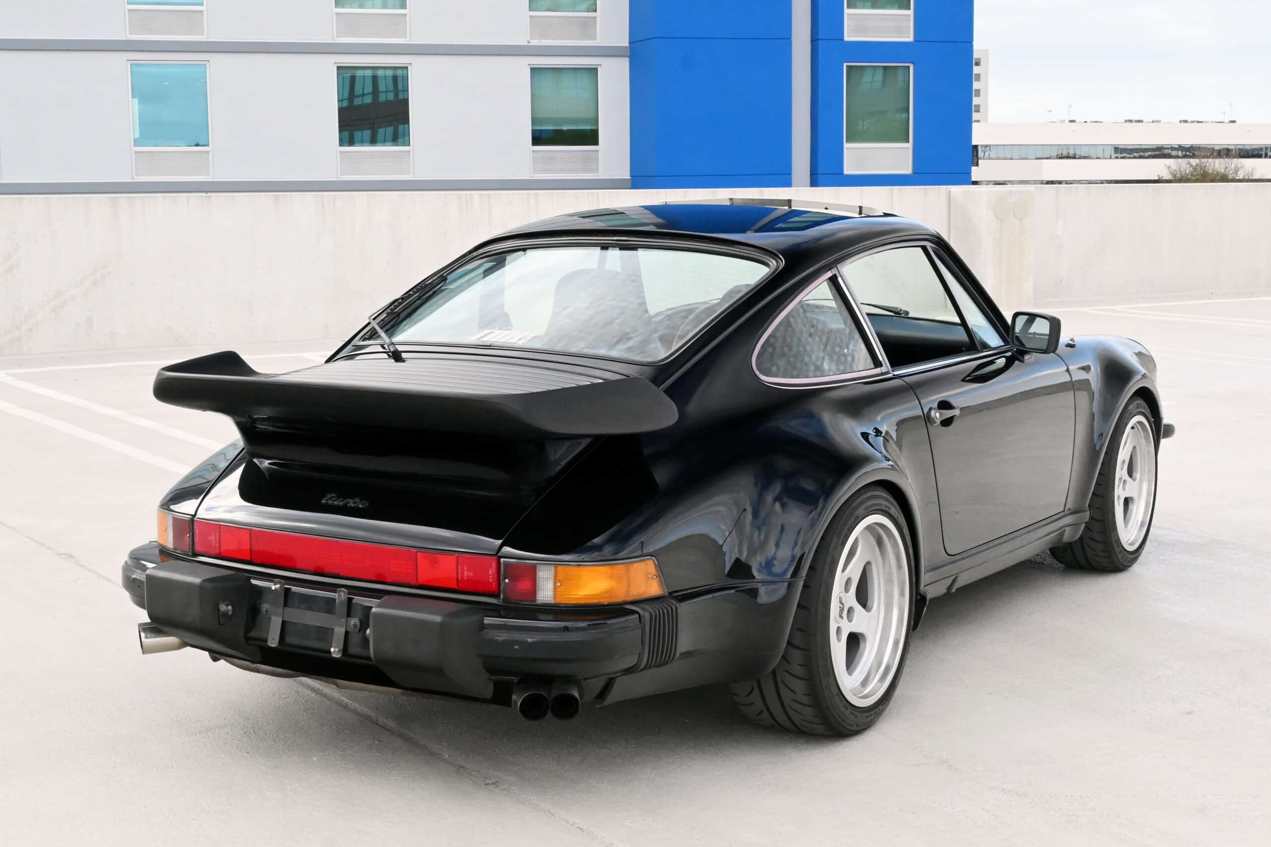 1979 Porsche 930 / Only 43K miles / Engine top end Rebuild / Same Ownership for 30 years / Genuine Ruf Speedlines / Sport Seats / Ultimate combo black-black / Accident and Rust Free