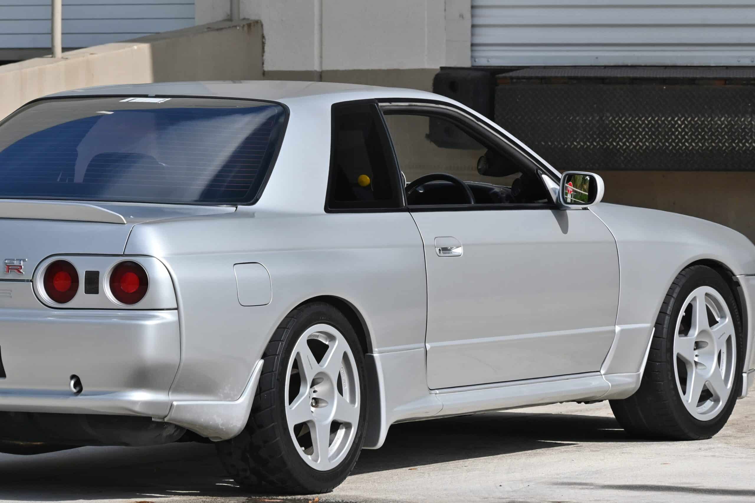 1992 Nissan GT-R R32 Skyline Single Turbo T78 -700HP – Recaro Seats – HKS Coilovers – Techno Magnesio Wheels Street Special – Japanese Built