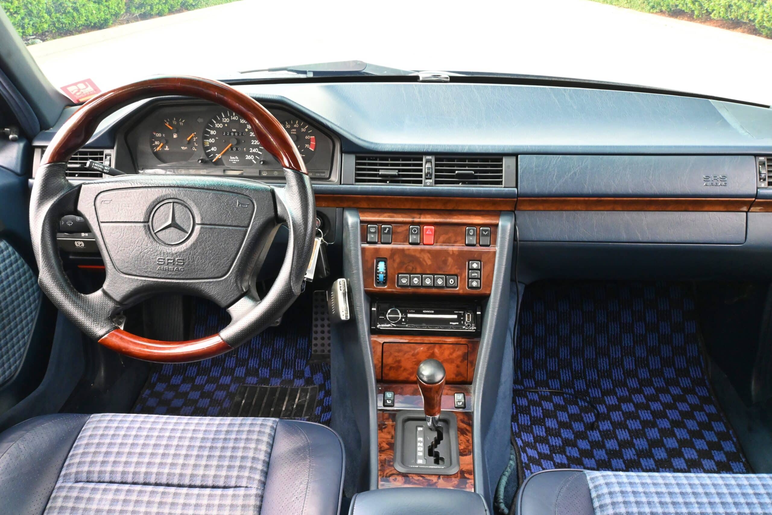 1992 Mercedes-Benz E-Class 500E Euro W-124 Widebody / Extremely rare interior / OZ Opera wheels / Recent Service