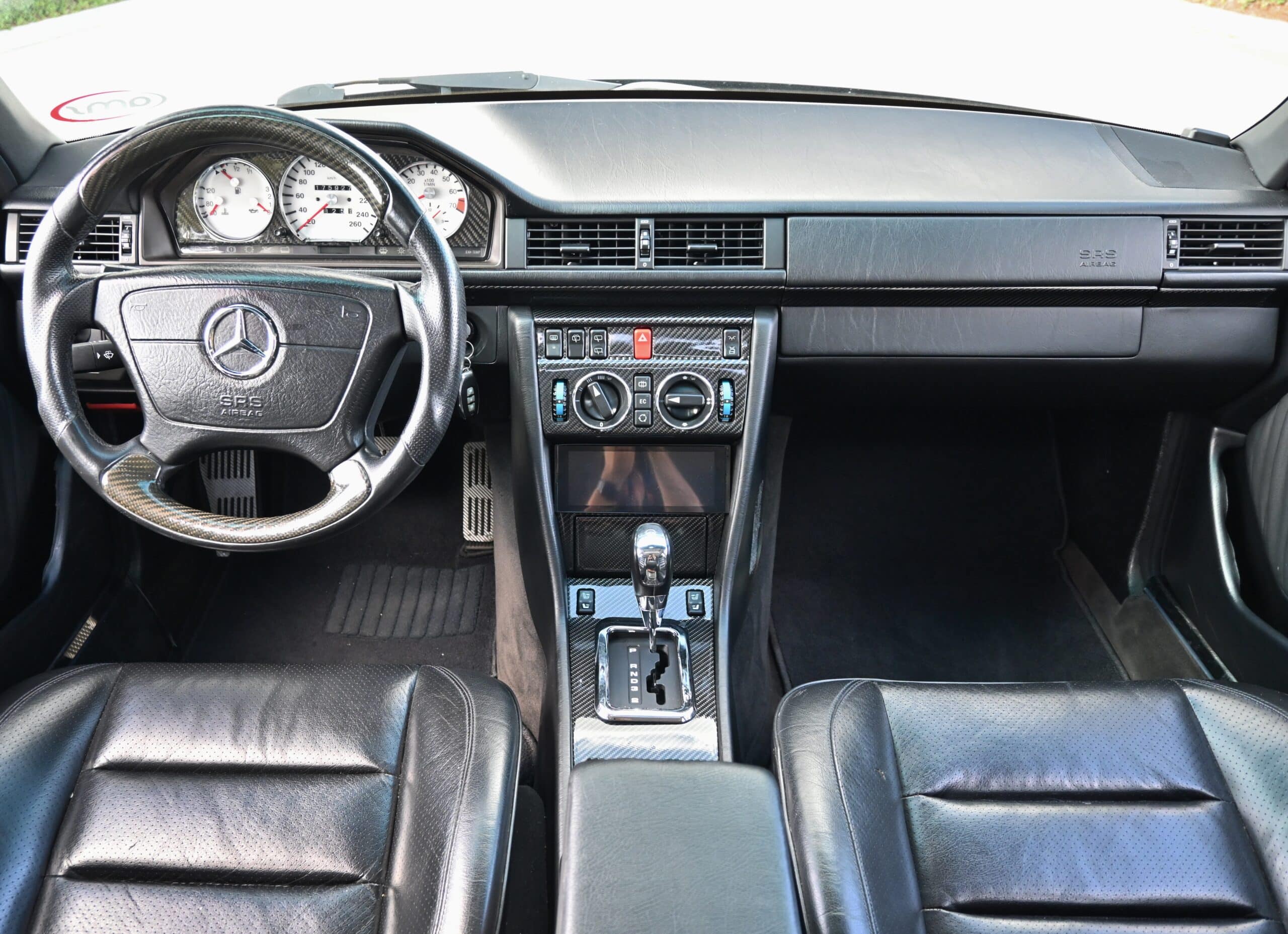 1995 Mercedes-Benz 300TE S124 Lorinser Widebody Wagon – Porsche Brakes – Lorinser Wheels / Exhaust