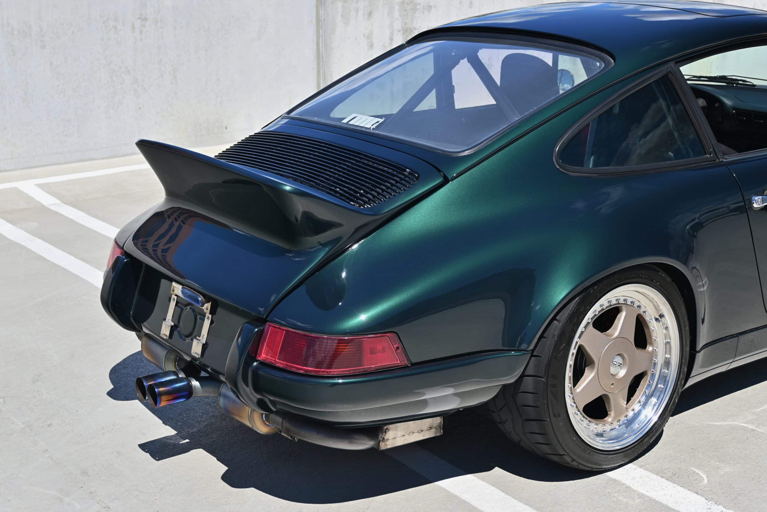 1990 Porsche 911 964 Backdate Oak green metallic / Custom Headers/ Titanium Exhaust / Recaro Seats / Cold AC