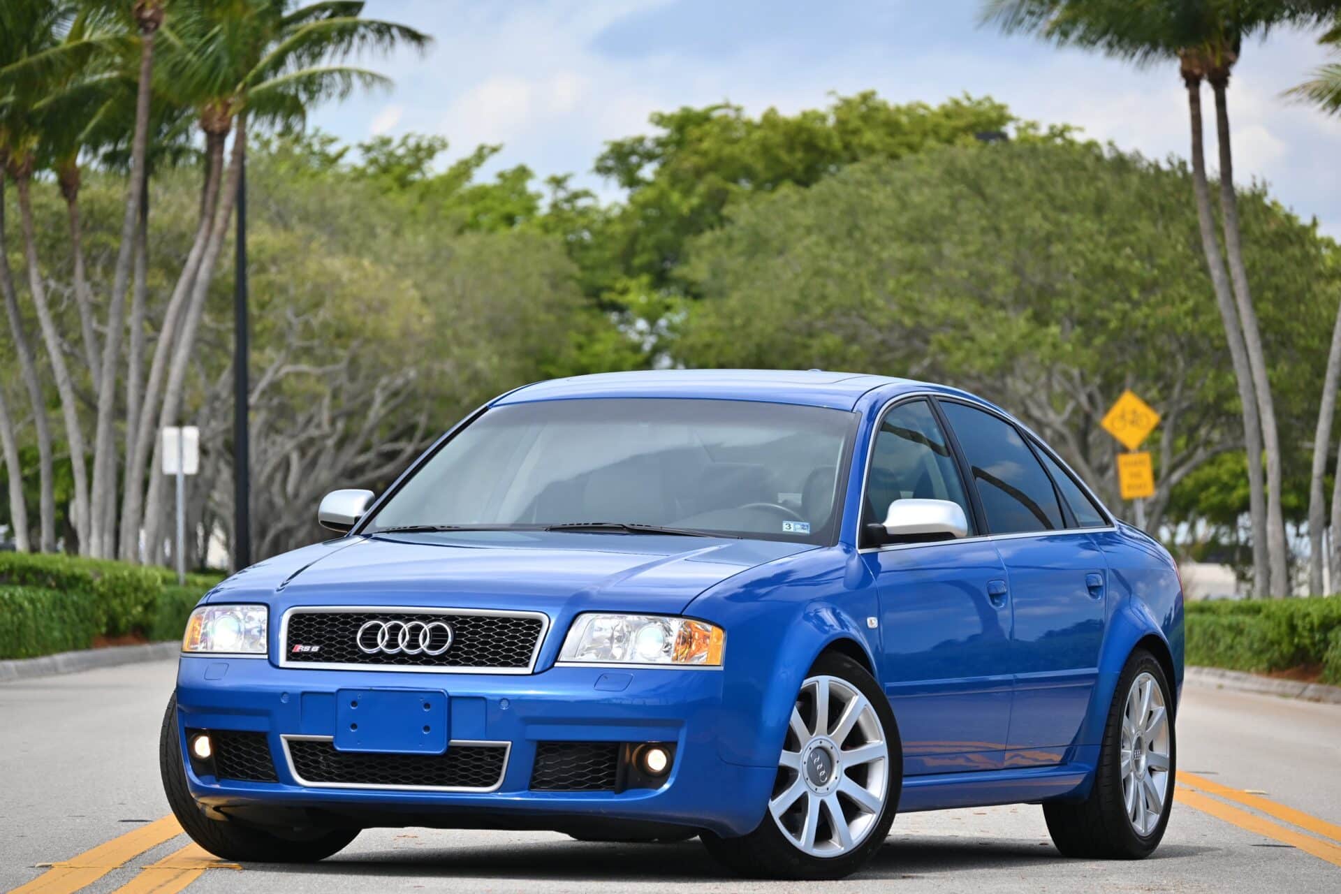 2003 Audi RS6 Rare 1 of 1 Special Order Sprint Blue / All original / Documented service