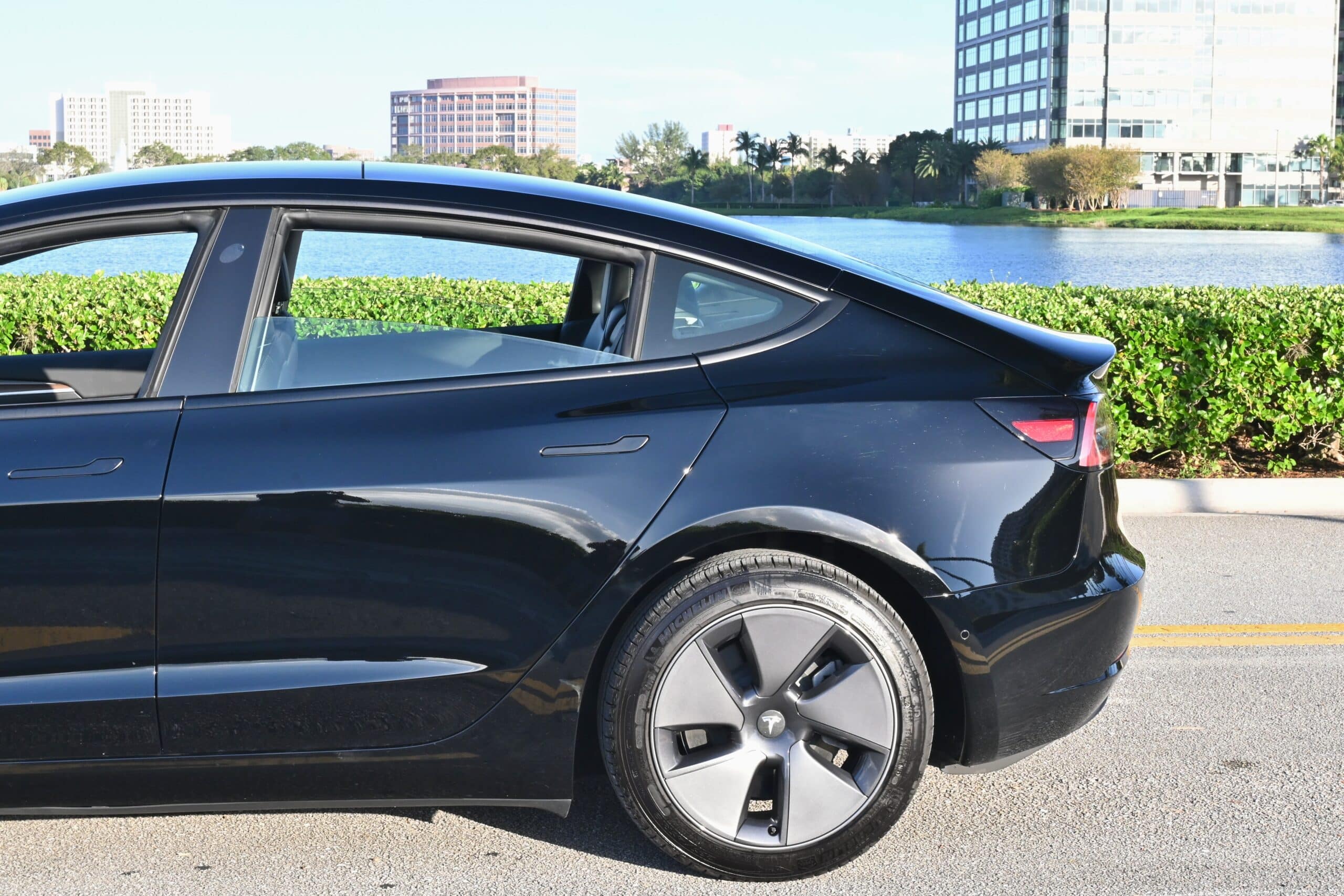 2022 Tesla Model 3 Model 3 Dual Motor Long Range AWD-1 Owner -Only 4k Miles – Still under factory warranty – LIKE NEW original window sticker included