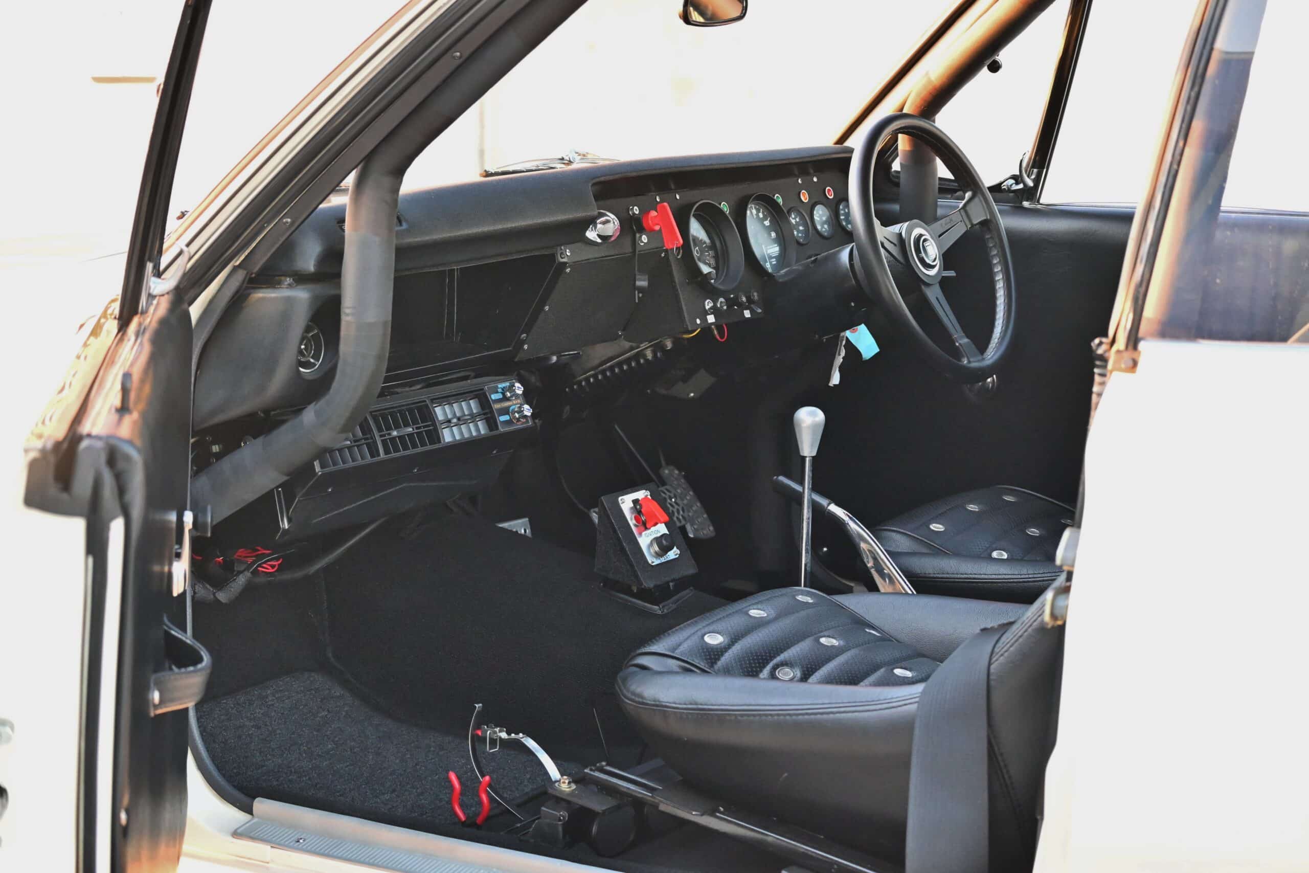 1971 Nissan GT-R GTX Hakosuka C10- L28 2.8L – 5 Speed Manual – Bilstein Coilovers – Watanabe Wheels – COLD AC
