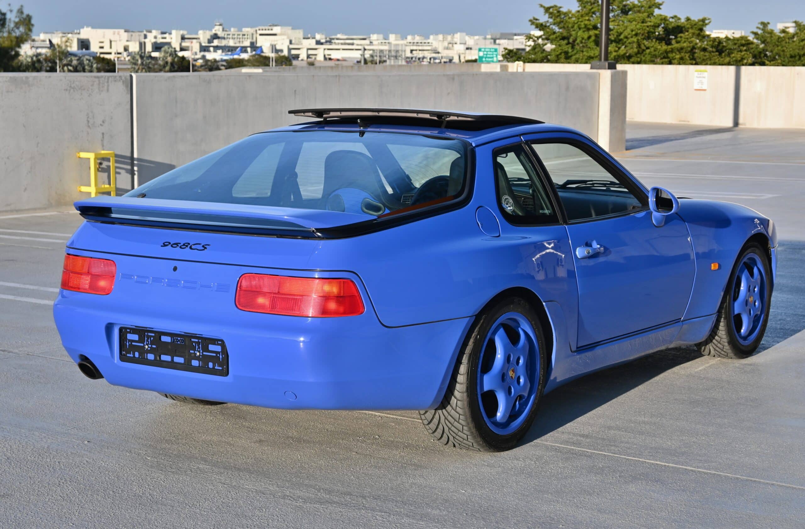 1993 Porsche 968 Club Sport 1 of only 1900 CS 968 ever made – Maritime Blue – Euro Spec – 41k Miles