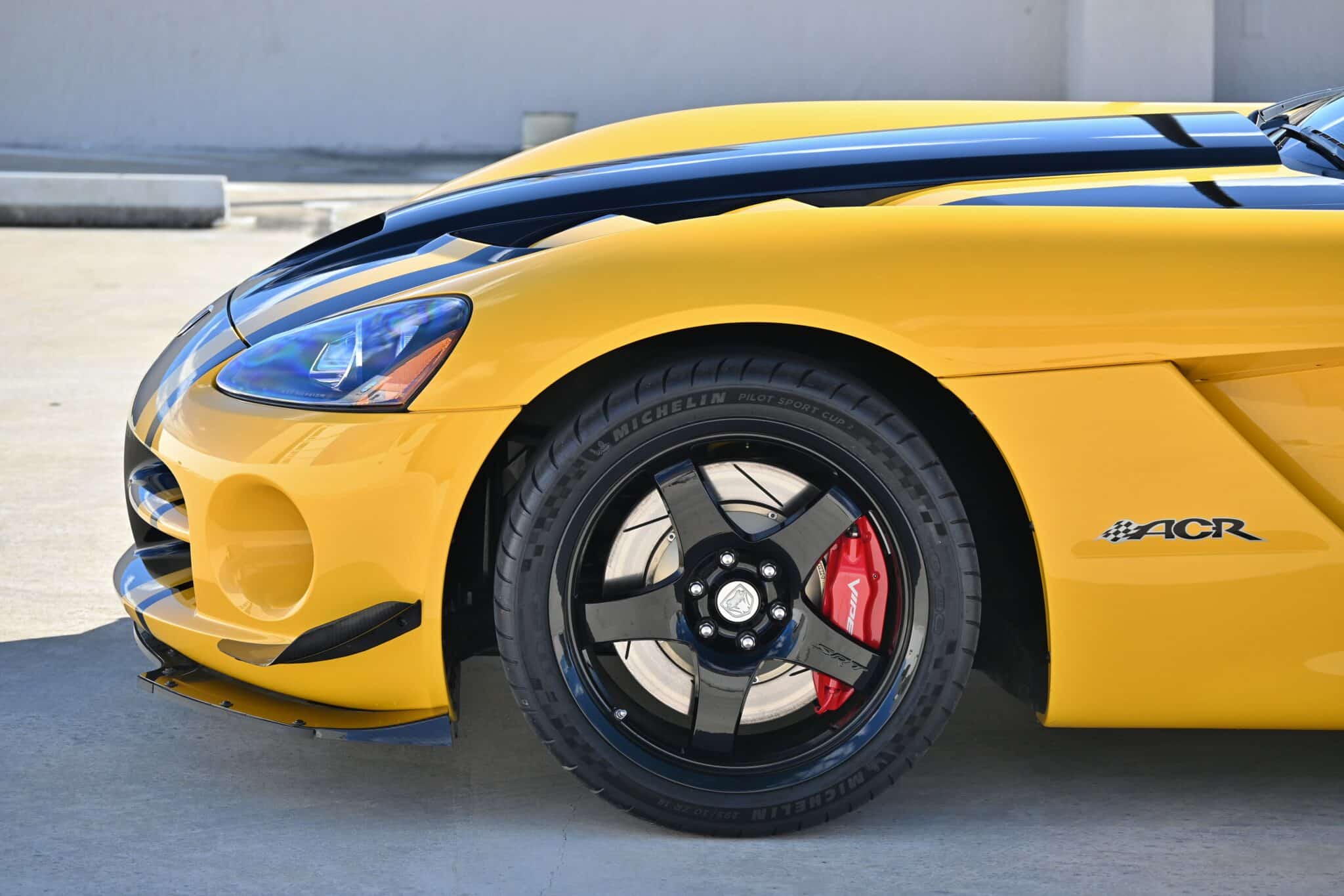 Dodge Viper Acr Srt Roadster Zb Ii Of Yellow Acr Convertibles Original Window