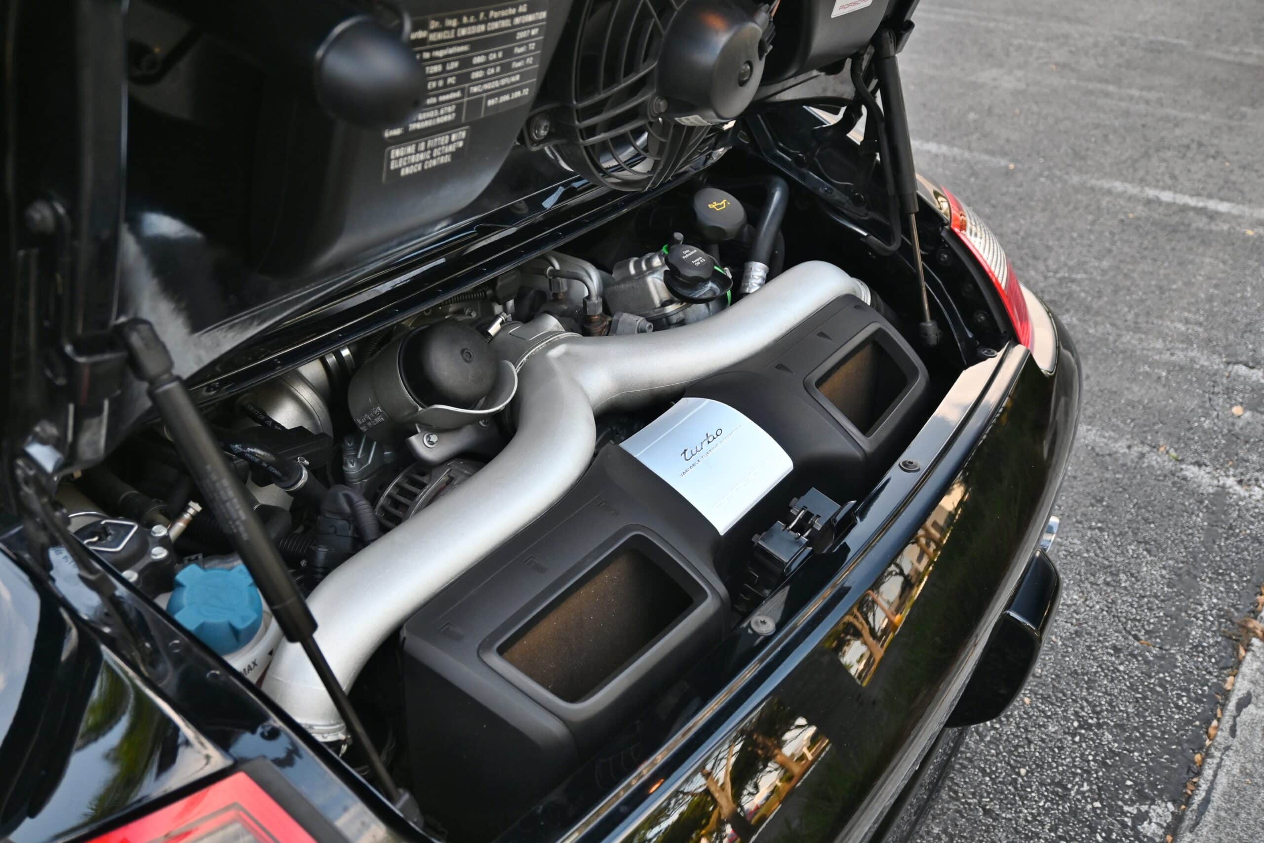 2007 Porsche 997.1 Turbo 35k miles – All original paint – Service records – 6 Speed Manual