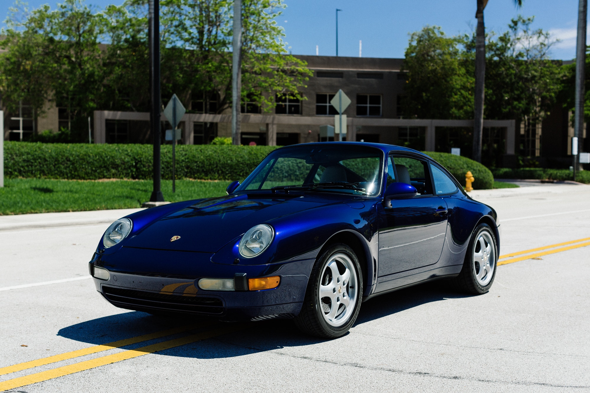 1995 Porsche 911 Carrera (993) – RARE Iris Blue Pearl – 6 Speed Manual – Rich Service History w/Documentation – Well Kept