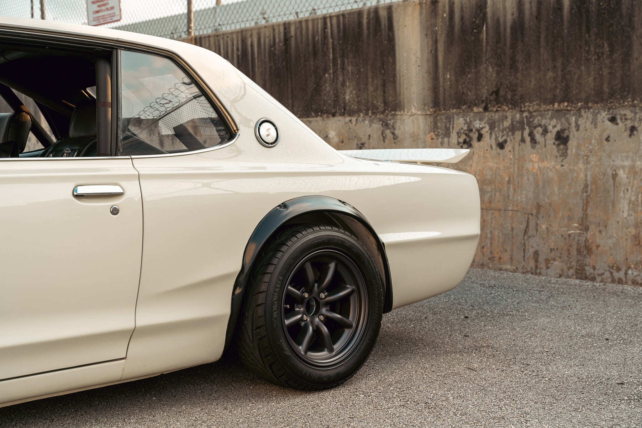 1971 Nissan 2000 GTX Hakosuka (KGC10) GT-R Tribute | L28 3.1L | 5 Speed Manual | Bilstein Coilovers | Watanabe Wheels | COLD AC