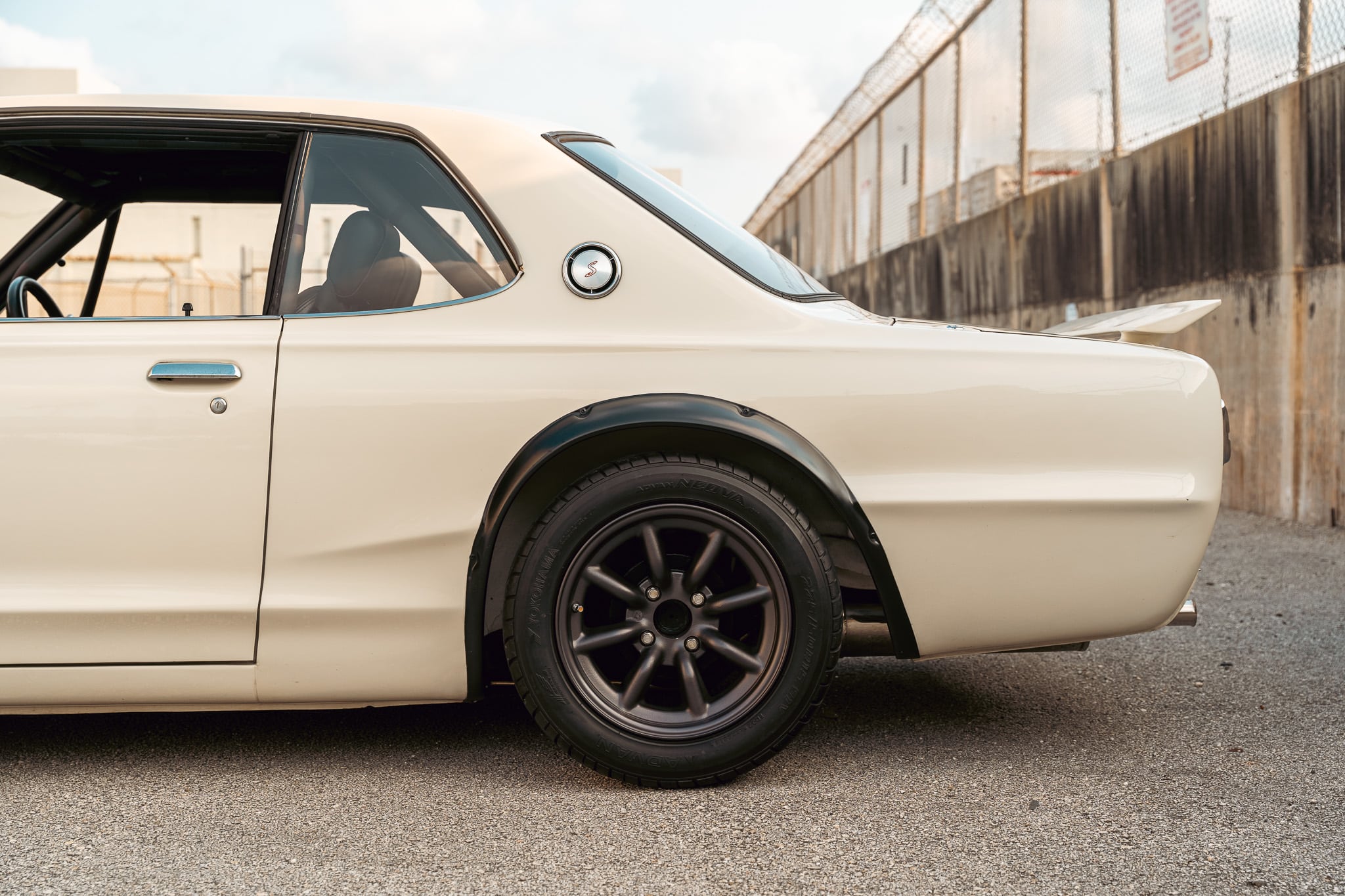 1971 Nissan 2000 GTX Hakosuka (KGC10) GT-R Tribute | L28 3.1L | 5 Speed Manual | Bilstein Coilovers | Watanabe Wheels | COLD AC