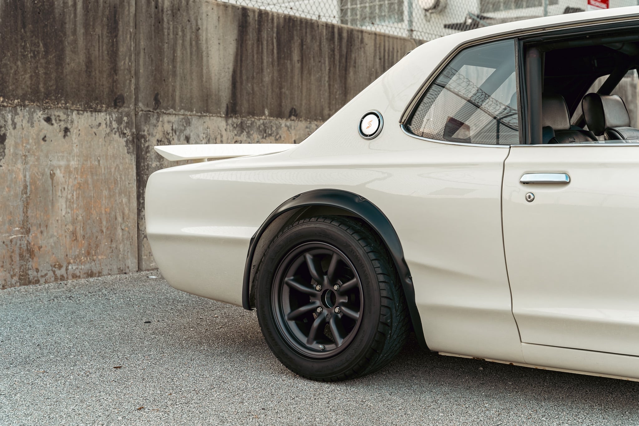 1971 Nissan 2000 GTX Hakosuka (KGC10) GT-R Tribute | L28 3.1L | 5 Speed Manual | Bilstein Coilovers | Watanabe Wheels | COLD AC