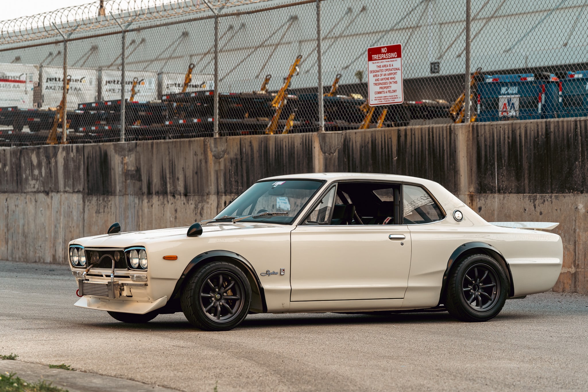 1971 Nissan 2000 GTX Hakosuka (KGC10) GT-R Tribute | L28 3.1L | 5 Speed Manual | Bilstein Coilovers | Watanabe Wheels | COLD AC