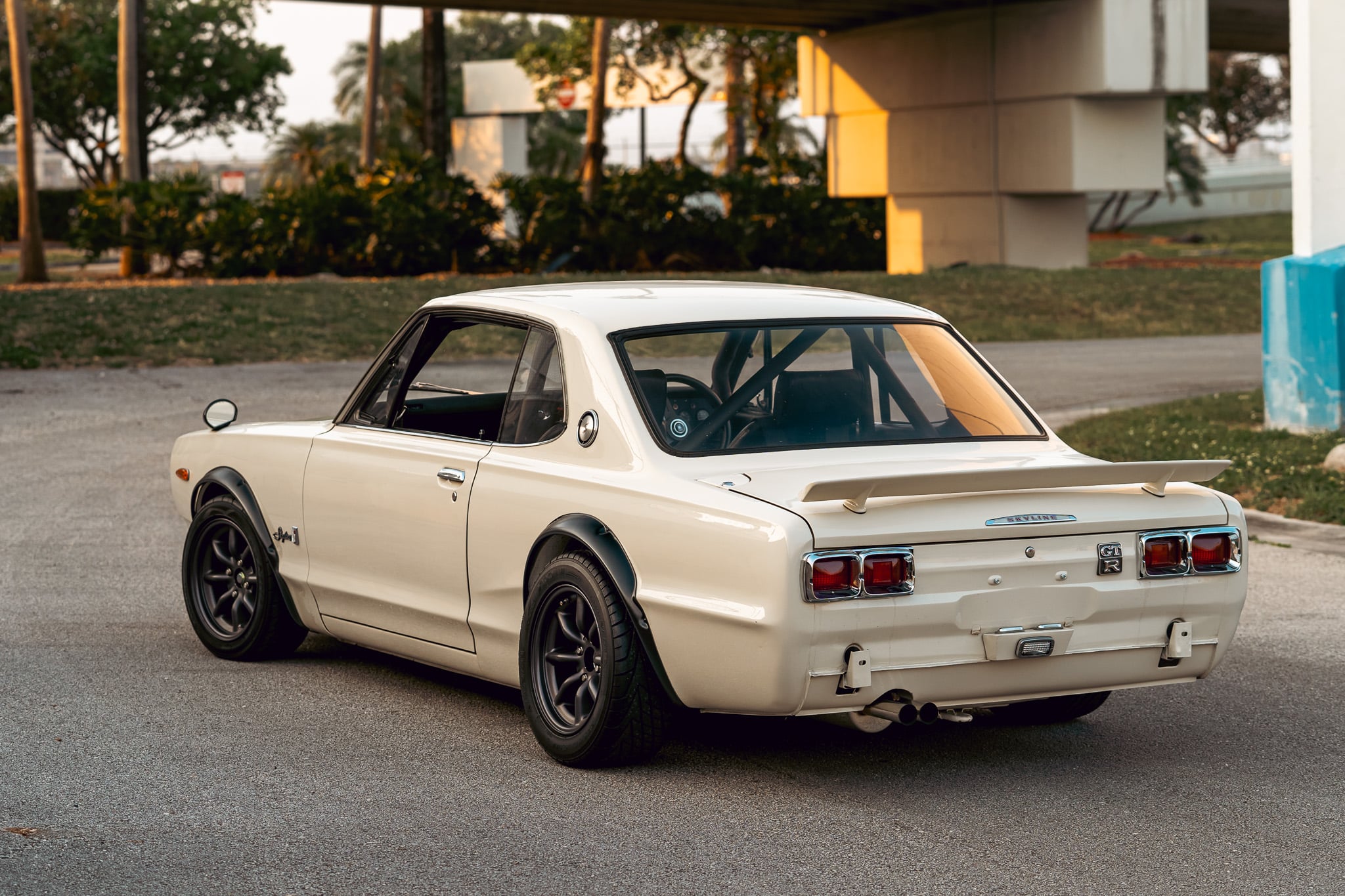 1971 Nissan 2000 GTX Hakosuka (KGC10) GT-R Tribute | L28 3.1L | 5 Speed Manual | Bilstein Coilovers | Watanabe Wheels | COLD AC